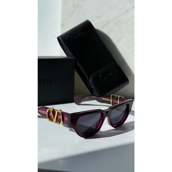 NEW Valentino V-Due VLS103-D Purple Cat Eye Sunglasses main image 5